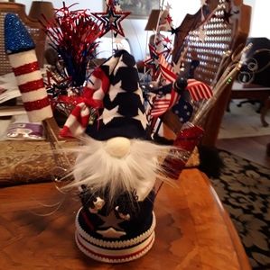 Patriotic Gnome Centerpiece